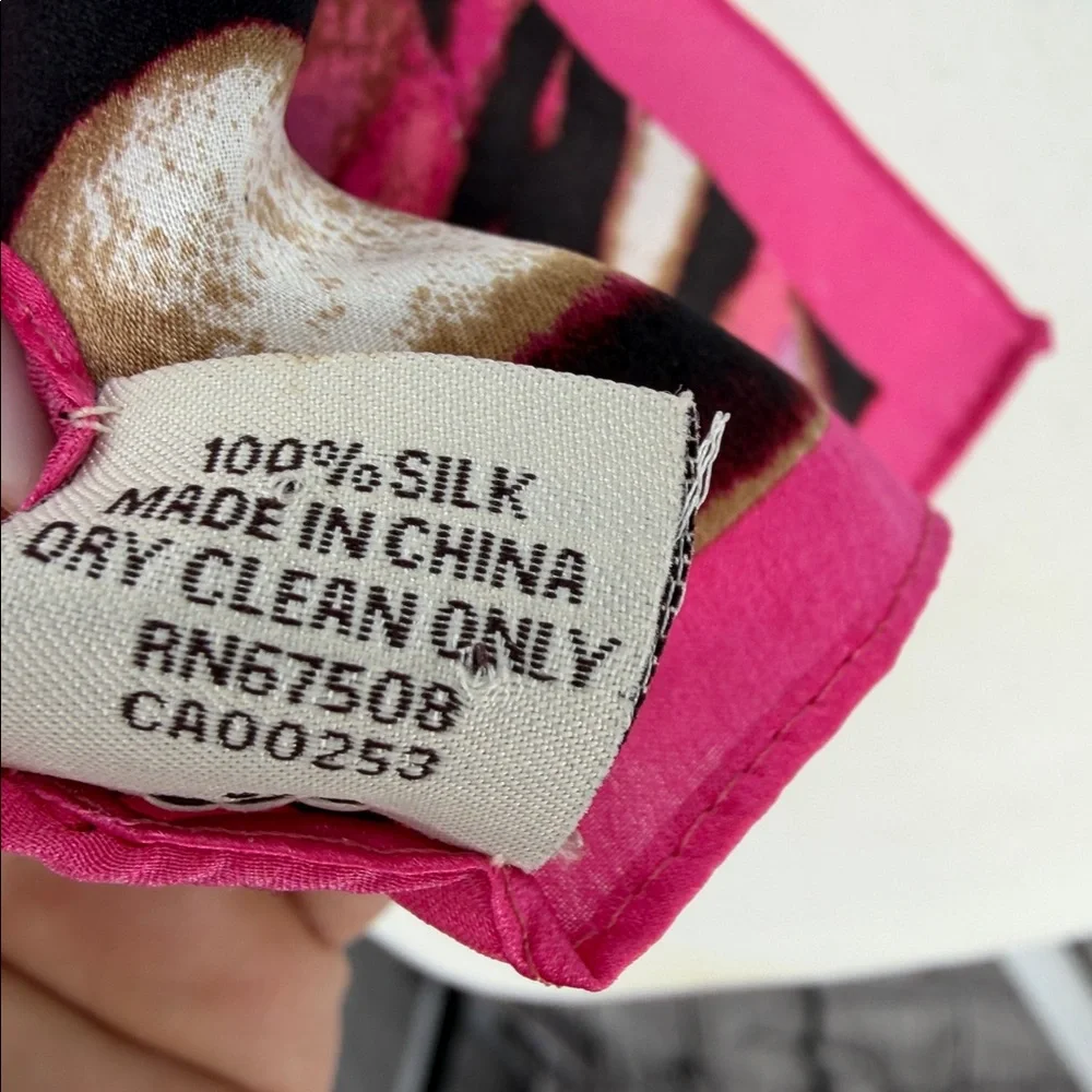 Anne Klein 100% Silk Rectangular Statement Scarf – Hot Pink & Black – Excellent